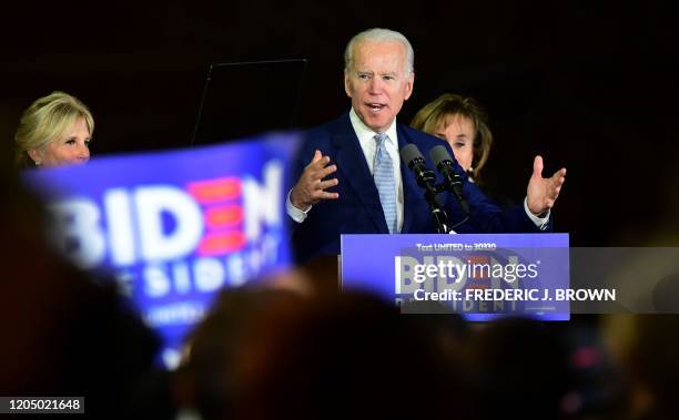 Democratic presidential hopeful former Vice President Joe Biden flanked by his wife Jill and sister Valerie Biden Owens speak during a Super Tuesday...