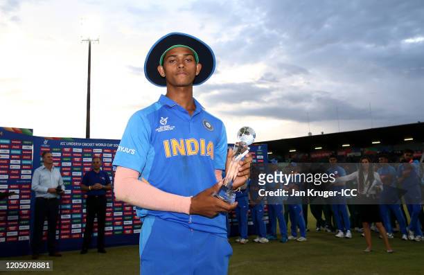 Yashasvi Jaiswal of India poses with the player of the tournament award during the ICC U19 Cricket World Cup Super League Final match between India...
