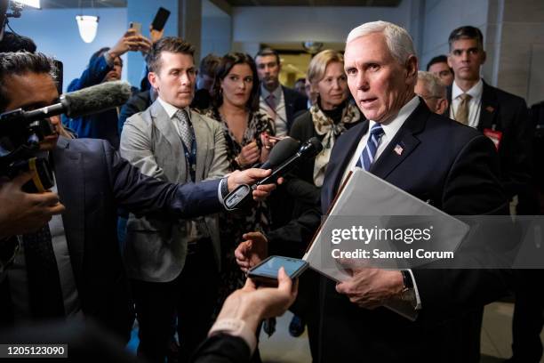 Vice Reporters Vice Journalist Photos and Premium High Res Pictures - Getty Images