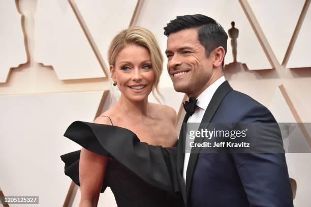 Kelly Ripa and Mark Consuelos attend the 92nd Annual Academy Awards at Hollywood and Highland on February 09, 2020 in Hollywood, California.