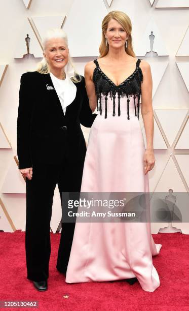 Diane Ladd and Laura Dern attend the 92nd Annual Academy Awards at Hollywood and Highland on February 09, 2020 in Hollywood, California.