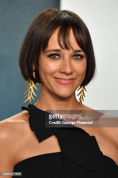 Rashida Jones attends the 2020 Vanity Fair Oscar party hosted by Radhika Jones at Wallis Annenberg Center for the Performing Arts on February 09,...