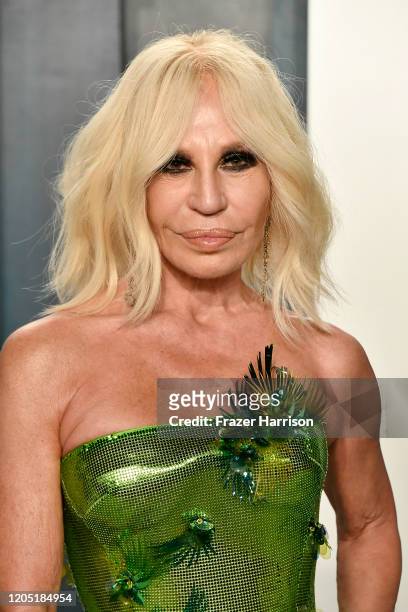 mout Anesthesie systeem 20,926 Donatella Versace Photos and Premium High Res Pictures - Getty Images