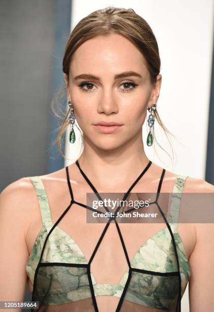 Suki Waterhouse attends the 2020 Vanity Fair Oscar Party hosted by Radhika Jones at Wallis Annenberg Center for the Performing Arts on February 09,...