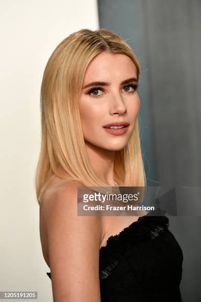 Emma Roberts attends the 2020 Vanity Fair Oscar Party hosted by Radhika Jones at Wallis Annenberg Center for the Performing Arts on February 09, 2020...