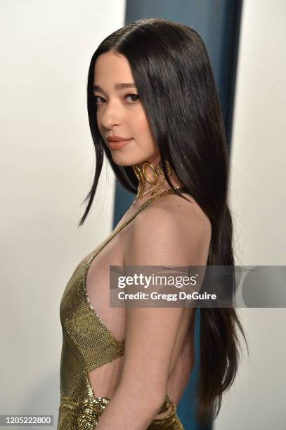 Mikey Madison attends the 2020 Vanity Fair Oscar Party hosted by Radhika Jones at Wallis Annenberg Center for the Performing Arts on February 09,...