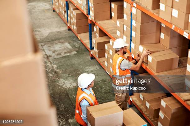 267 Warehouse Packing Station Stock Photos, High-Res Pictures, and ...