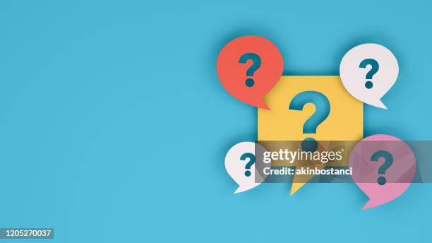 vraagteken op speech bubble - topics stockfoto's en -beelden