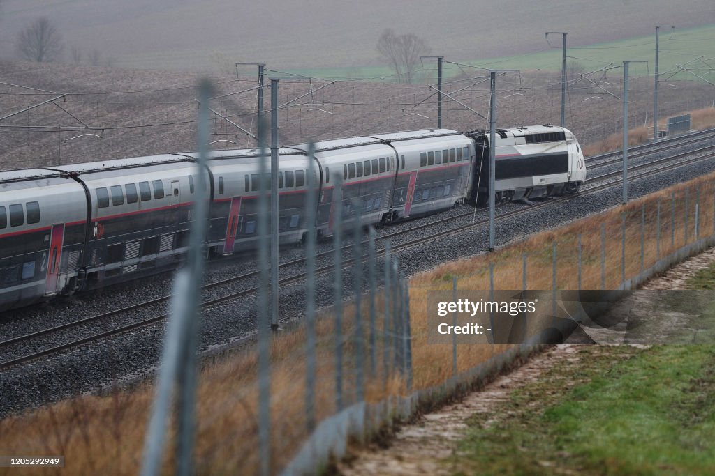 FRANCE-TRANSPORT-RAIL-TRAIN-ACCIDENT