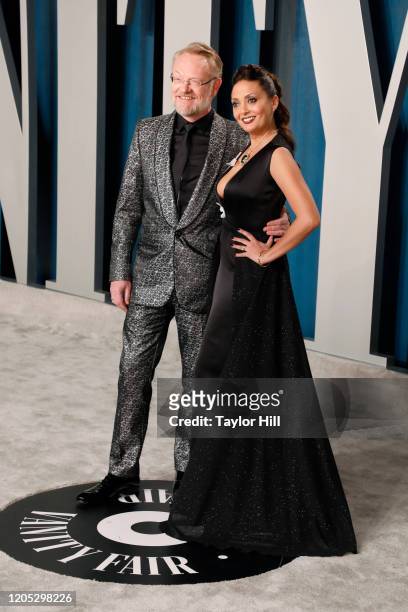 Jared Harris and Allegra Riggio attend the Vanity Fair Oscar Party at Wallis Annenberg Center for the Performing Arts on February 09, 2020 in Beverly...
