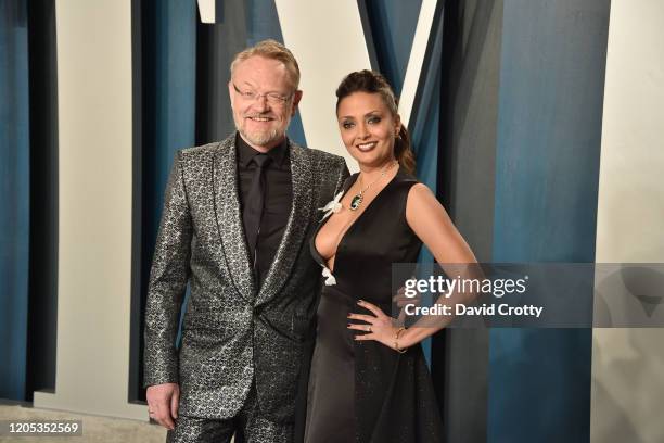 Jared Harris and Allegra Riggio attend the 2020 Vanity Fair Oscar Party at Wallis Annenberg Center for the Performing Arts on February 09, 2020 in...