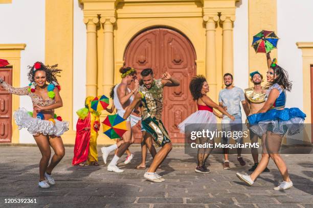 frevo a olinda - brazilian culture foto e immagini stock