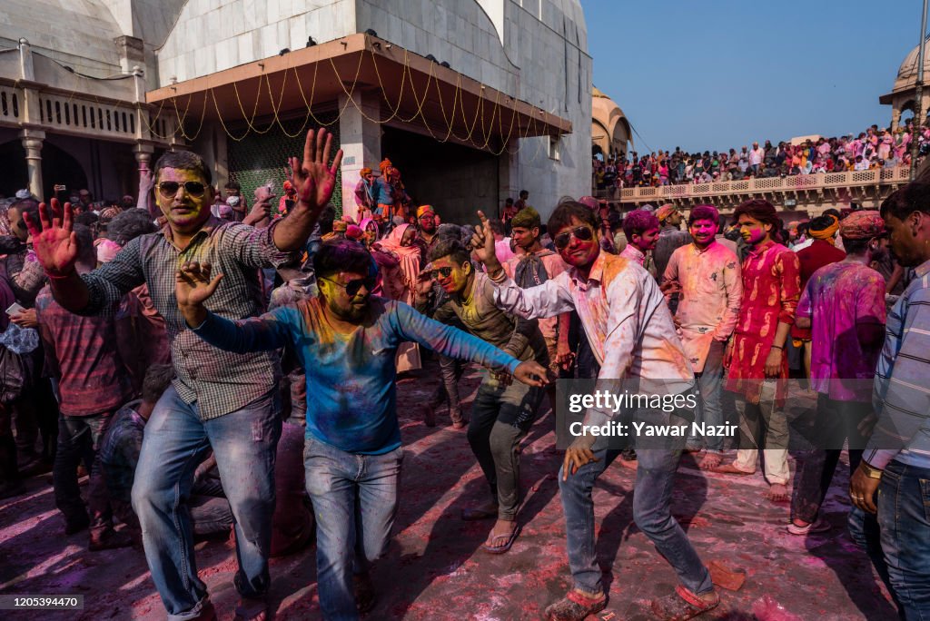 India Gears For Holi Amid Rise In Coronavirus