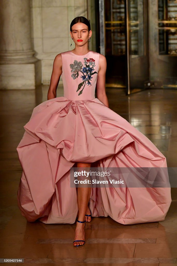 Oscar De La Renta - Runway - February 2020 - New York Fashion Week