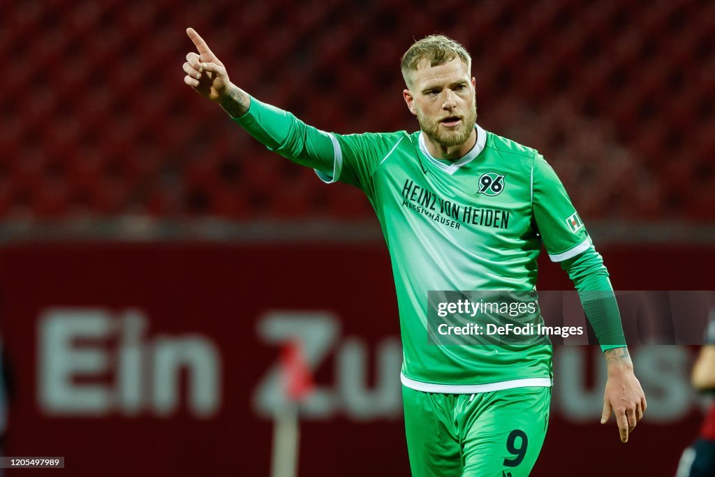 1. FC Nürnberg v Hannover 96 - Second Bundesliga