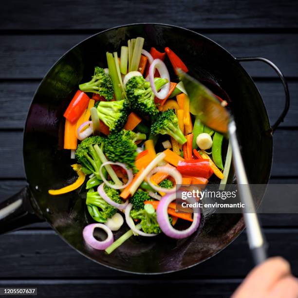 Stir Fry Oil Photos and Premium High Res Pictures - Getty Images