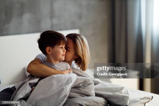 mother and son - good morning kiss images stock pictures, royalty-free photos & images