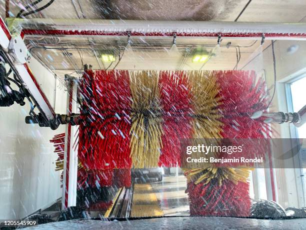 car wash - drive through car wash stock pictures, royalty-free photos & images