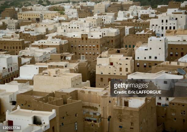 Shibam old town in Hadhramaut, Yemen on May 19, 2006 - Surrounded by a fortified wall, the 16th century city of Shibam is one of the oldest and best...