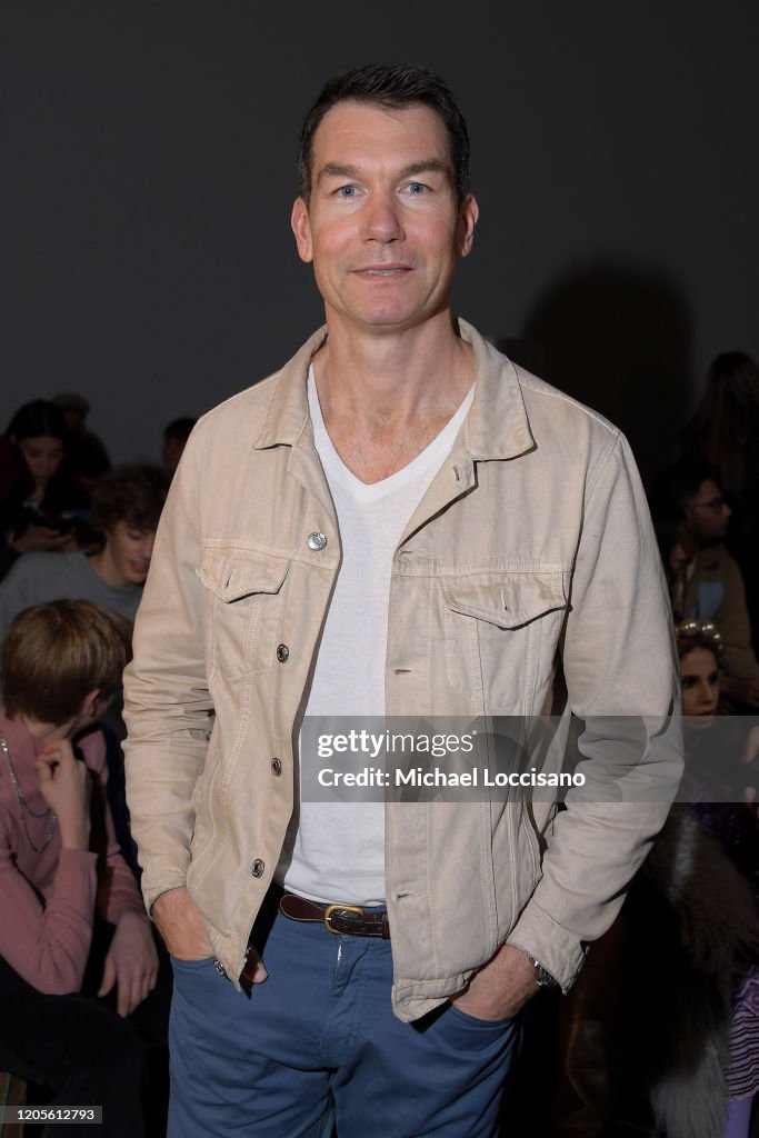 Jerry O'Connell sits front row at the Cynthia Rowley fashion show ...