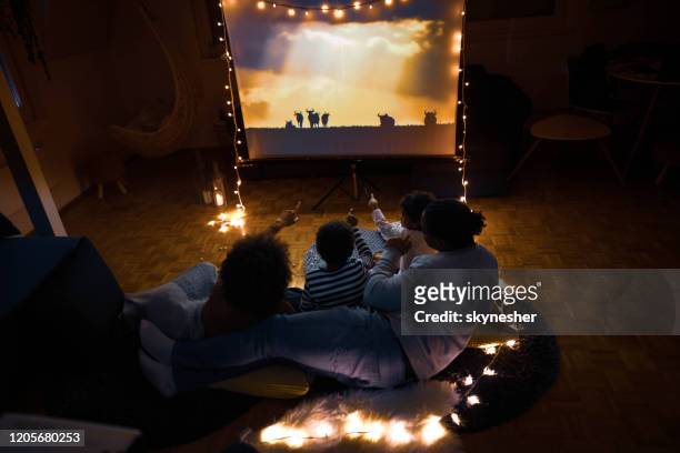 movie night at home! - children theatre imagens e fotografias de stock