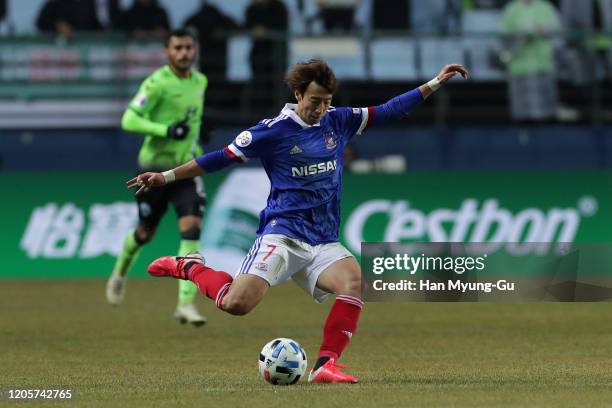 Otsu Yuki of Yokohama F.Marinos in action during the AFC Champions League Group H match between Jeonbuk Hyundai Motors and Yokohama F.Marinos at...