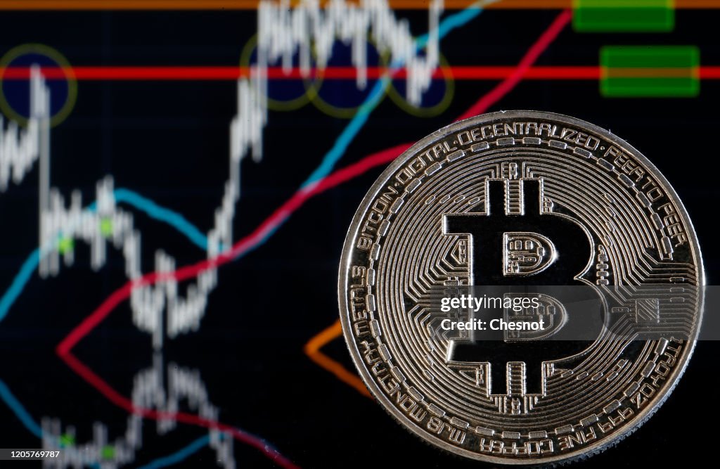 Bitcoin Virtual Currency : Illustration