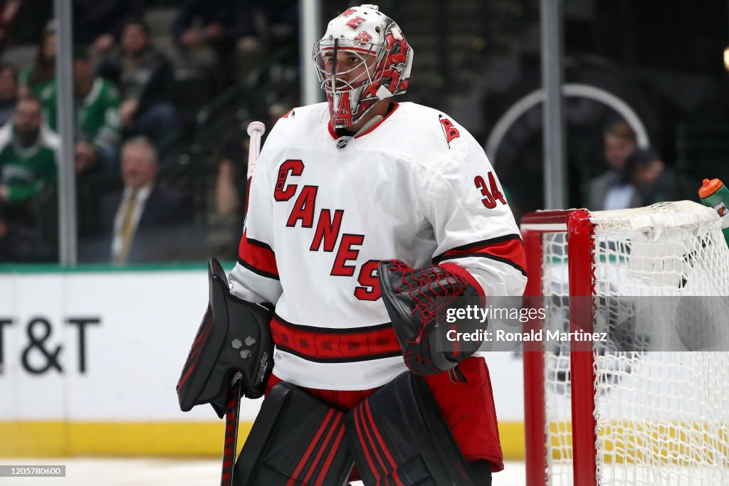 Carolina Hurricanes v Dallas Stars