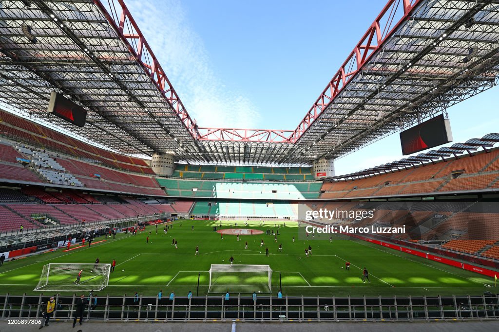 AC Milan v Genoa CFC - Serie A