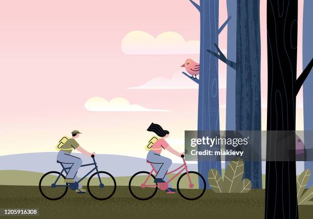 ilustraciones, imágenes clip art, dibujos animados e iconos de stock de pareja montando bicicletas - actividades recreativas