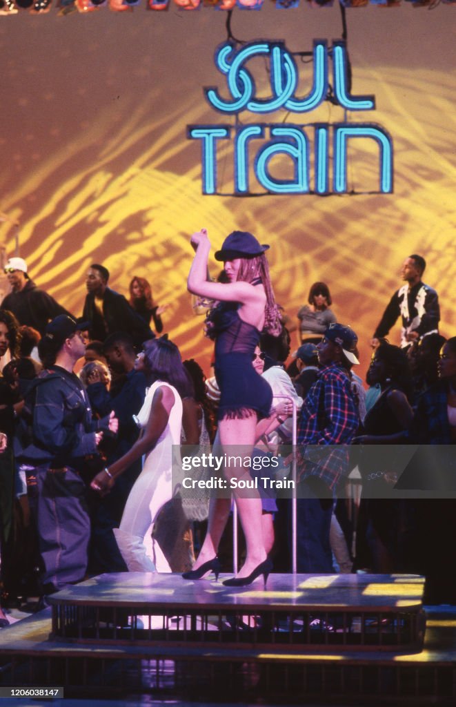 Soul Train Dancers on the dance floor.