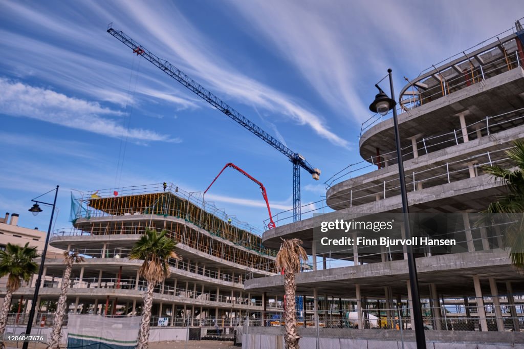 Contrsuction site with a crane