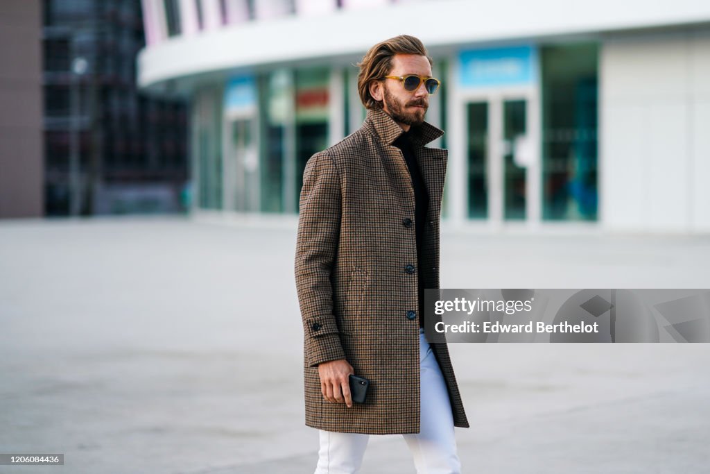 Street Style - Paris Fashion Week - Menswear F/W 2020-2021 : Day Five