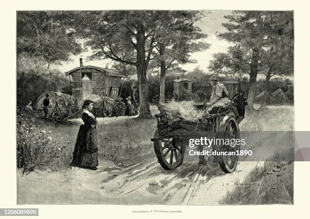 encampment of travelling showmen, circus, victorian, 19th century - gypsy caravan stock-grafiken, -clipart, -cartoons und -symbole