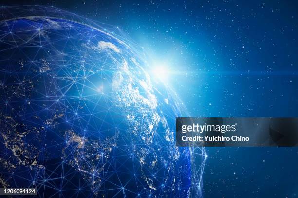 global network (world map credit to nasa) - globalizacion fotografías e imágenes de stock