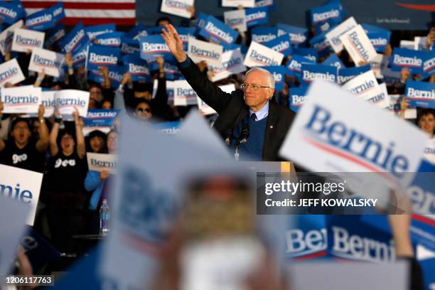 Democratic presidential hopeful Vermont Senator Bernie Sanders address supporters during a campaign rally in the Diag at the University Michigan in...