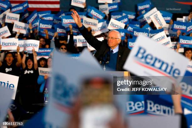 Democratic presidential hopeful Vermont Senator Bernie Sanders address supporters during a campaign rally in the Diag at the University Michigan in...