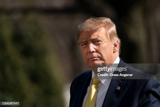 President Donald Trump Departs From The White House Photos et images de