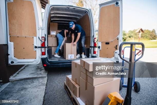 Faq Load Pakage 2,203 Loading 99 Stock Photos, High-Res Pictures, and Images - Getty Images