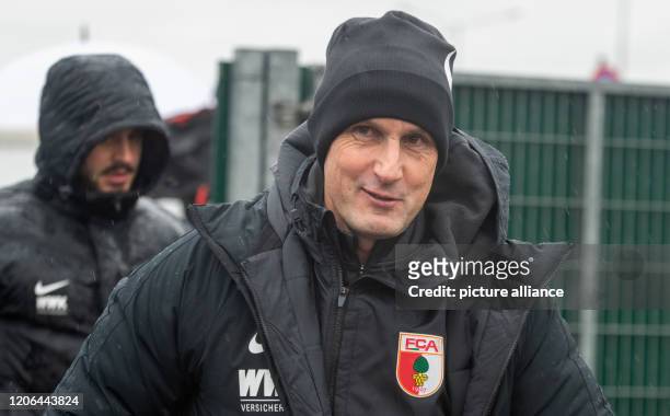 March 2020, Bavaria, Augsburg: Heiko Herrlich enters the training ground of FC Augsburg. Herrlich was in charge of his first training session at the...