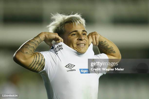 Yeferson Soteldo of Santos reacts during a Group G match between Santos and Delfin as part of Copa CONMEBOL Libertadores 2020 at Vila Belmiro Stadium...