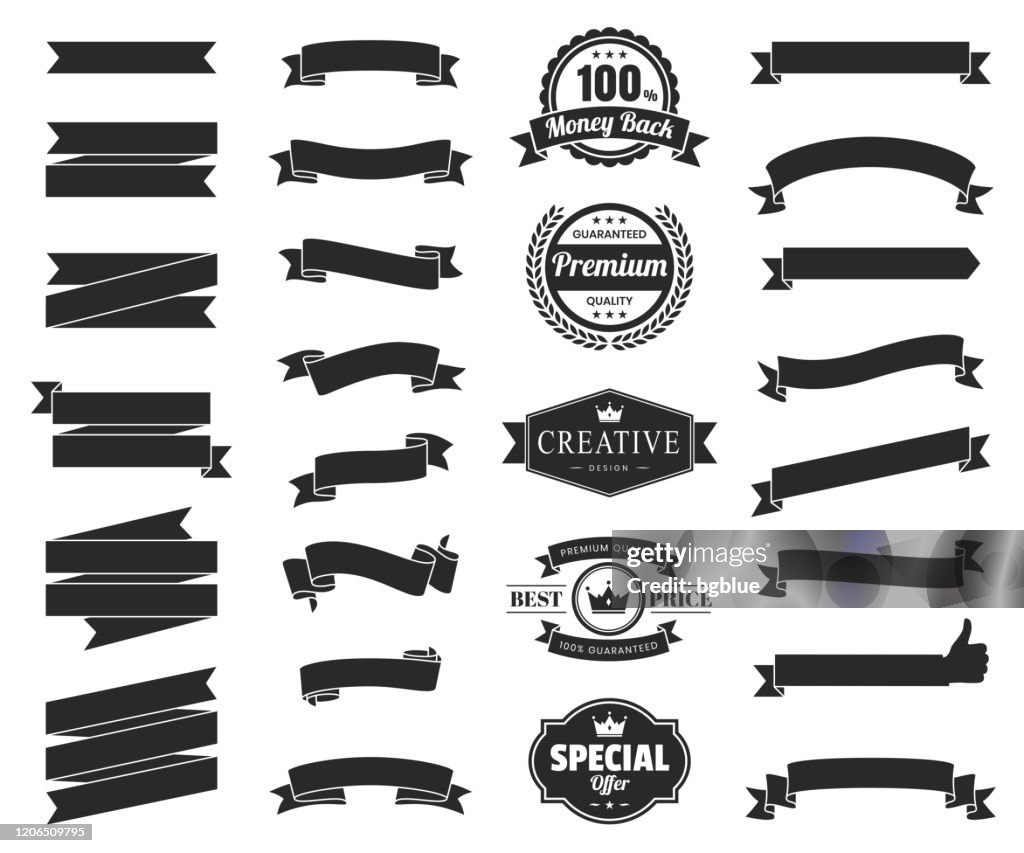 Conjunto de cintas negras, banners, insignias, etiquetas - elementos de diseño sobre fondo blanco