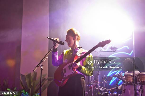 Le Raux Singer 4,052 La Roux Photos & High Res Pictures - Getty Images