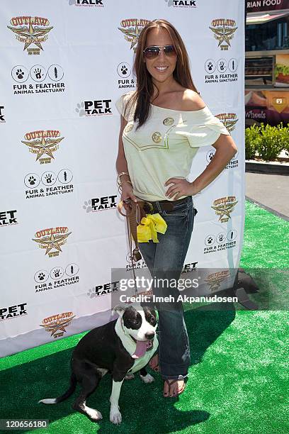 Julie Benz attends the 1st Annual "Cuts 4 Critters" Celebrity Green Carpet & Pet Adoption on August 7, 2011 in Tarzana, California.