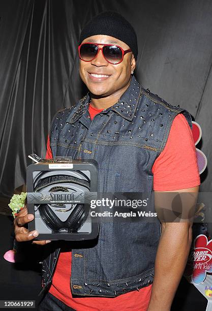 Ll Cool J Teen 2011 Photos and Premium High Res Pictures - Getty Images