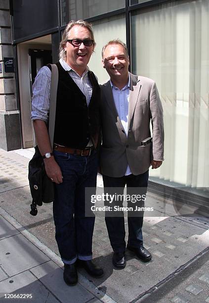 Vic Reeves Sighting Photos and Premium High Res Pictures - Getty Images