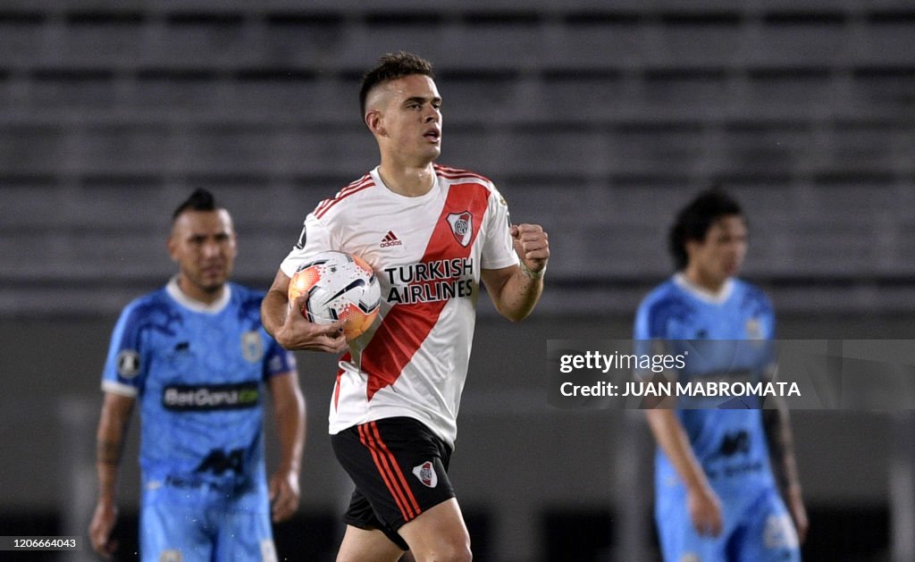 FBL-LIBERTADORES-RIVER-BINACIONAL