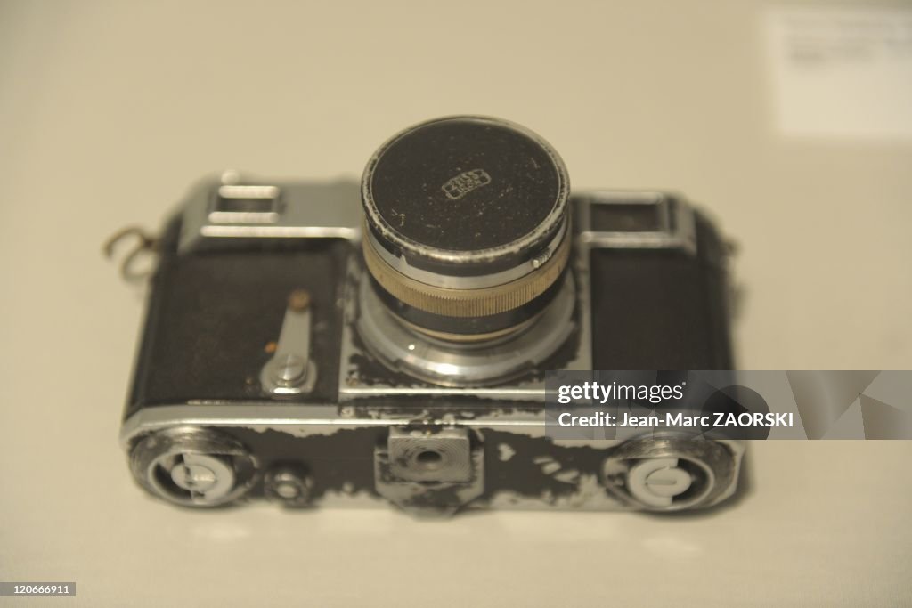 The Camera Contax 11 Used By Walker Evans Around 1936 For His Subway Pictures, Showned In The Tate Modern In London In A Temporary Exhibition Nammed 'Exposed' In London, United Kingdom On September 19, 2010 -