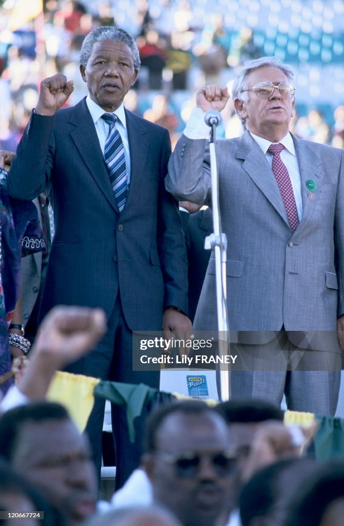 Nelson Mandela With Winnie Mandela And Joe Slovo Meeting Of ANC nelson-mandela-with-winnie-mandela-and-joe-slovo-meeting-of-anc