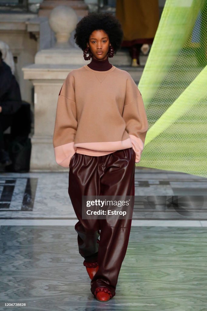 Roksanda - Runway - LFW February 2020